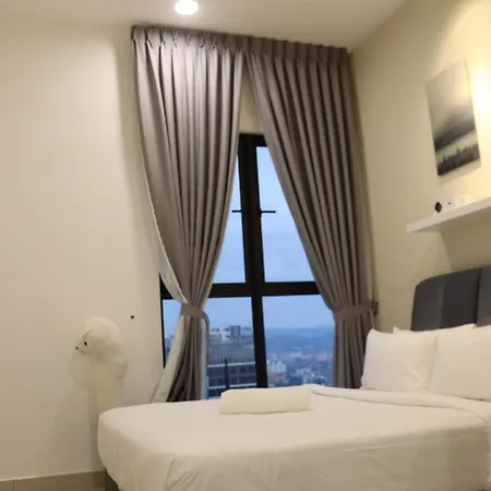 Trion Luxe Service Suite At Klcc Kuala Lumpur Exterior photo