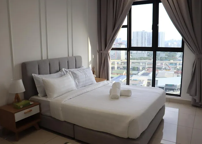 Trion Luxe Service Suite At Klcc