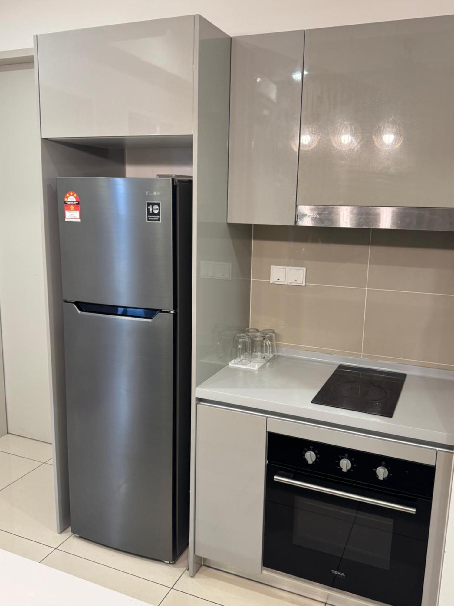 Trion Luxe Service At Klcc Apartment *